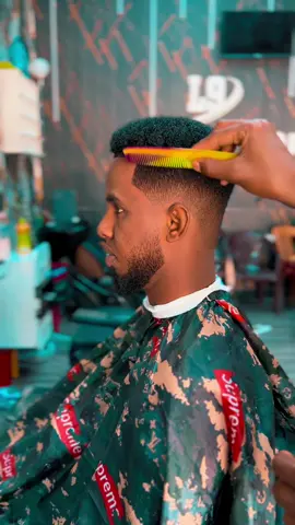 Wiilaw hada tintaada ka taxadiraysid imaw L9BARBER #furyourpage #fyp #somalitiktok #furyou #fury @Carab boy🦁 @Maahir4k📸 @SHAAFINHO @Shuriyako @Faleembo_10 @GOATKA RAGGA 🐐 @madaxweynaha timojariyasha @abdihakiin @abwaan_sharlaawe 