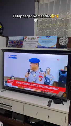 Kompol Kosmas Kaju Gae dipecat dengan tidak hormat KEHORMATAN HANYA ADA PADA MEREKA YANG BERTANGGUNG JAWAB  🥹🙏🏻 #savekompolcosmas 