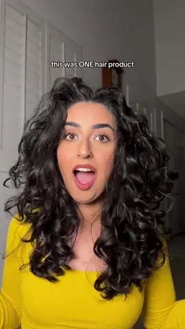@Curlsmith US awestruck definition cream 😍😍  #wavyhair #wavyhairtips #hairtok #wavyhairroutine #wavyhairtutorial 
