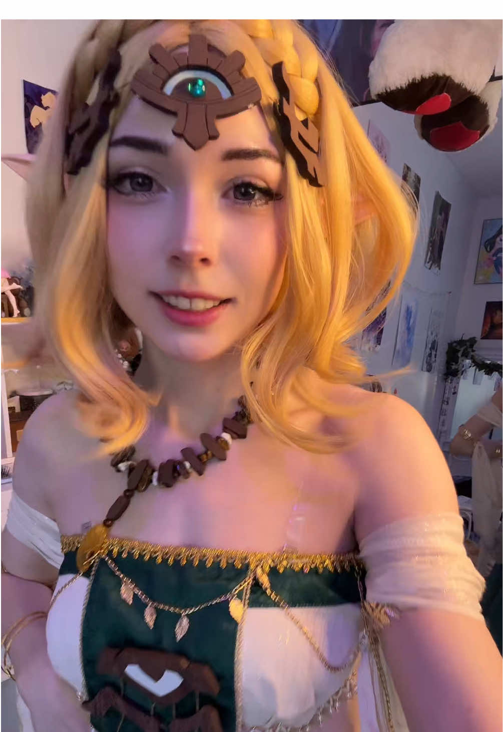 this cosplay will not stop getting posted sorry #zeldatotk #zeldacosplay #totk #lolyomie 
