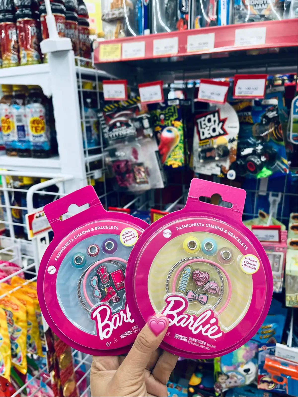 Oh ini yg lgi viral gelang Barbie  #aqelacalista #mattel  #alfamart 