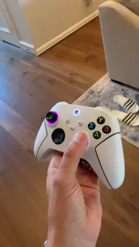 Now you can get an awesome Stick Drift Free Xbox controller! Must see! Great deal! #moreKahlatech #morekahlaDeals #TikTokShopCreatorPicks #TikTokShopLaborDaySale 