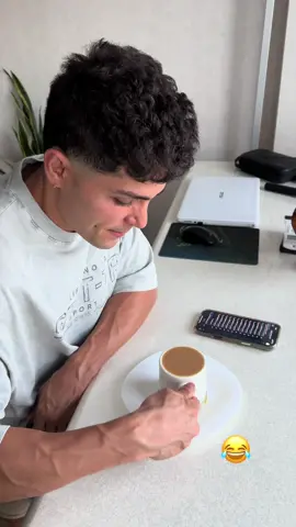 اینجوری خستگیش در رفت🤣😝 youtube: saharhoc