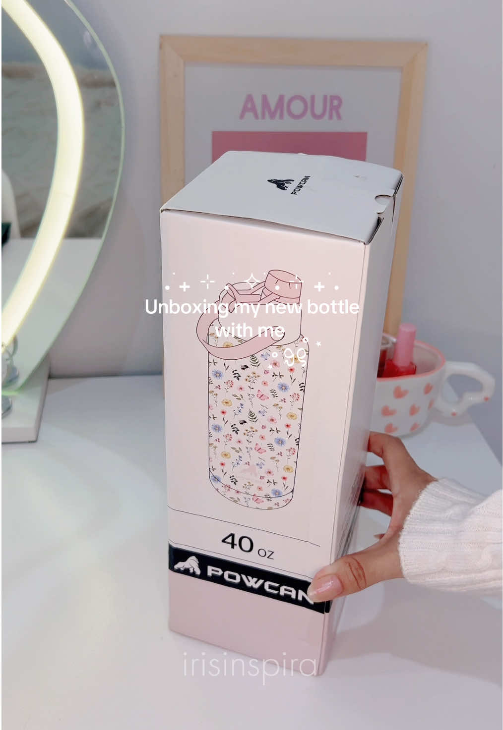 Essa garrafinha térmica virou minha companheira oficial de hidratação, não largo mais!! 🌸💖✨ #unboxing #bottle #comprinhas #garrafa #girls 