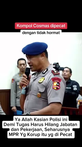 Dipecat secara tidak terhormat 