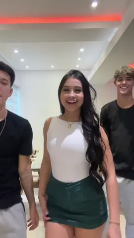 @mellace lindo @Cauãziin 🕸️🕷️ 