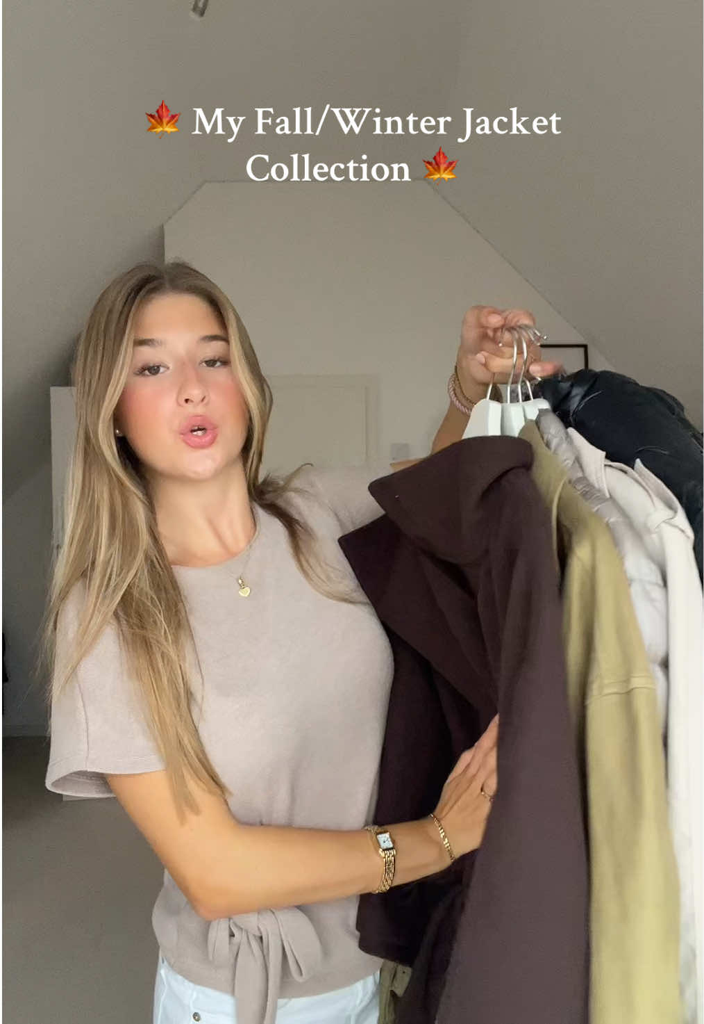 🧥#autumnfashion #jackets #trenchcoat #capecoat #stockholmstyle 