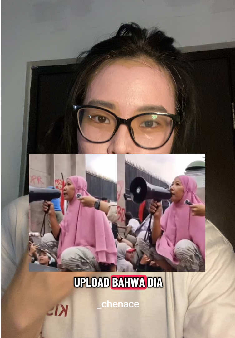 Cuih malesin ibu hijab pink ternyata  RASIS & BUZZER ANIES!!! 