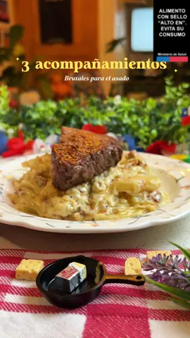 3 Acompañamientos para asado Pastelera, Pure rustico y papas a la crema. Anota🙌 INGREDIENTES📝 PASTELERA 1Kg de choclo 1 Cebolla pequeña 1 diente de ajo 40grs Mantequilla Albahaca a gusto 100cc de crema 30 grs de Azúcar  Sal a gusto PURE RUSTICO 4 Papas  50grs de mantequilla 100cc de crema Ciboulette Sal y nuez moscada PAPAS A LA CREMA 4 o 3 Papas 2 cdas de Mantequilla 1 Cebolla en cuadritos 200cc Crema 100cc Leche 200grs Queso 100grs de tocino 2 ajos Sal  PASO A PASO PAPAS BRAVAS A LA CREMA 	1. Cortamos las papas de 0.5cm de grosor, la cocemos a partir de agua fría con sal, cuando hierve cuenta 20 min 	2. Mientras caramelizamos una cebolla cocinando a fuego bajo con sal hasta que este dorada 	3. En un sartén ponemos tocino, agregamos ajo rallado fino y cuando el tocino este crujiente agregamos 2 cdas de mantequilla, cuando se derrita agregamos 1 caja de crema y un vaso de leche 	4. Dejamos reducir 3 minutos y agregamos queso rallado 	5. Agregamos las papas y revolvemos 	6. Ponemos queso encima y lista las papas PASTELERA RAPIDA 	1. Molemos el choclo previamente cocido con albahaca y crema 	2. Picamos la cebolla y cocinamos en mantequilla con sal y pimienta  	3. Agregamos la pasta de choclo, una cdta de azúcar y cocinamos 10 minutos sin dejar de revolver PURE RUSTICO 	1. Cocemos las papas con cascara picada en cuadritos a partir de agua fría con sal 	2. Cuando este bien cocidas aplastamos con el pisa papa, agregamos 2 cdas de mantequilla, 100cc de crema, ciboulette picado fino, nuez moscada a gusto y revolvemos 	 📌 Kitty tips✨ ✅Mantener refrigerado, todas las preparaciones duran máximo 3 días ✅Alusa a contacto las cosas para que no se les forme esa capa seca sobre todo a la pastelera Si te gusto esta receta comparte para que más puedan hacerla! BESITOS MIS AMORES 🥳✨ #papas #crema #pastelera #acompañamiento #recetafacil 