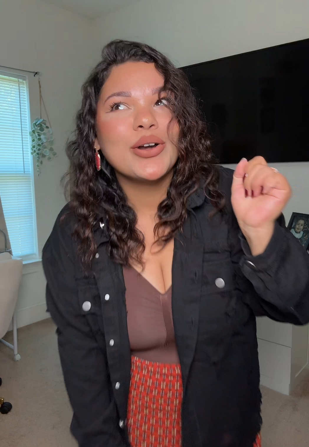 Where’s the cool tiktok moms? Lets me besties 👯🤎 #tiktokshop #TikTokFashion #falldealsforyou #fallfashion #tiktokbesties 