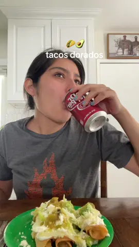 @Dr Pepper 🌮 #eatwithme #tacosdorados #drpepper #mukbang #Foodie 