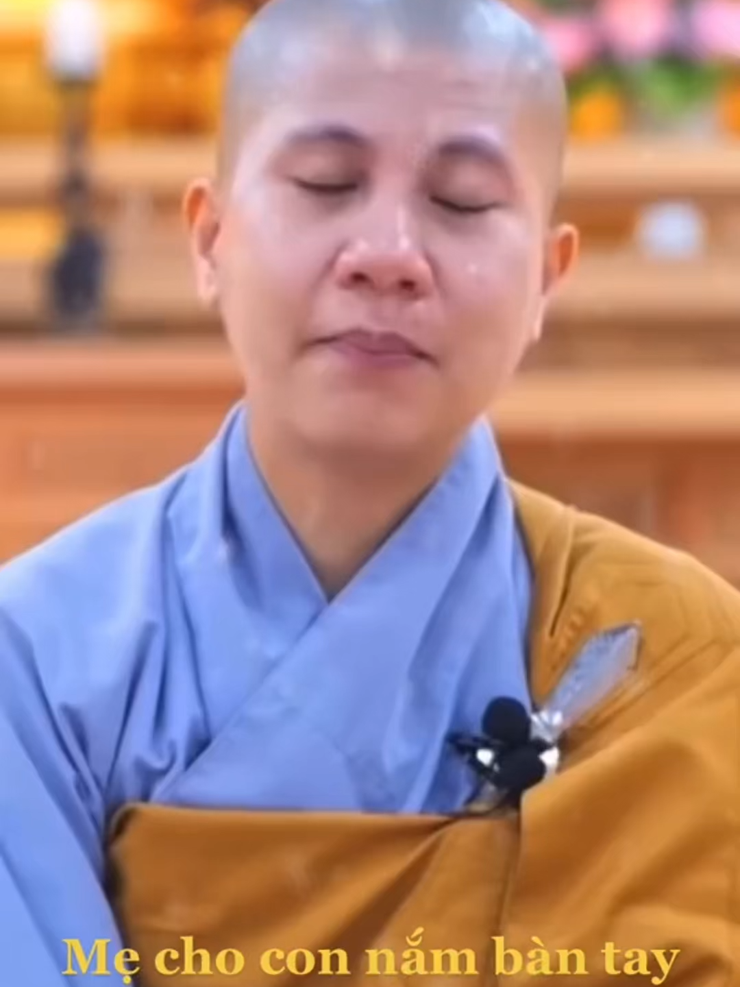 Đừng đợi đến khi quá muộn... Lời Sư cô như một lời thức tỉnh. Thời gian không chờ đợi ai, hãy quan tâm cha mẹ từ những điều nhỏ nhất. Món quà ý nghĩa nhất chính là sức khoẻ. 🙏 #mevacon #giadinh #yeuthuong #hanhdong #thanhlanthaoduoc #moclaman #suckhoecha me #vu lan bao hieu #trending