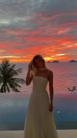 Anzeige | Vacation vibes + skincare 🌞 how to get the perfect glow: @Biotherm absolutely loving the aquasource+ vitamin glow gel 🧡 #BiothermSkincare #SkinFitness #skincare 