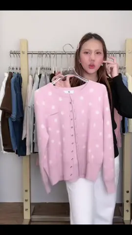 #เสื้อคลุม #เสื้อคลุมแขนยาว #เสื้อคาร์ดิแกน #รีวิวบิวตี้ #tiktokshop  @koy boontita@  @koy boontita@ 