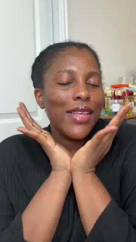 I messed up most of the lyrics but the lord sees my heart so am good 😁 #worshipsongs #morningroutines #skincaretiktok 