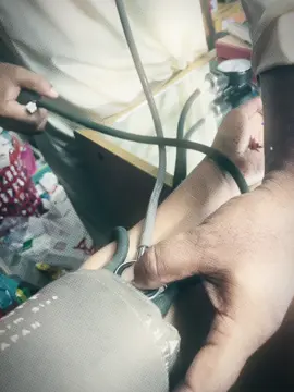 জীবনে অনেক কিছু হারালাম,তারমধ্যে সবচেয়ে পছন্দের ছিলে তুমি,যদিও গল্পটা ছিলো অল্প তবুও তোমাকে মনে রাখবো মৃত্যুর আগ পর্যন্ত, তুমি ছিলে আমার জীবনের সবচেয়ে পছন্দের মানুষ, তোমার হাসি,তোমার কথা, তোমার সাথে কাটানো প্রতিটা মূহুর্ত সব যেনো একেকটা যন্ত্রনাদায়ক স্মৃতি হয়ে বুকে আঘাত করে।আমাদের গল্পটা খুব বড় ছিলো না তবুও প্রতিটা পৃষ্ঠায় আজও আমায় কাঁদায়। আলো আধারের মাঝে একটা সম্পর্ক যেখানে তুমি ছিলে আলো, আমি ছিলাম ছায়া। আজ তুমি নেই তবুও প্রতিদিন তোমায় খুঁজি। হাজার ব্যাস্ততার মাঝে মনে পরে যায় তোমার ছোটখাটো কথা সেই চুপচাপ থাকা কিছু না বলেও অনেক কিছু বলে ফেলা।বিশ্বাস করো এই হৃদয়টা আর কারোর জন্য জীবীত হবে না্কারন সত্যিকারের ভালোবেসেছিলাম তোমায়,তোমার জায়গাটা আর কেউ নিতে পারবেনা। আজও তোমায় ভালোবাসি। তোমাকে মনে রাখবো মৃত্যুর আগ অবদি।