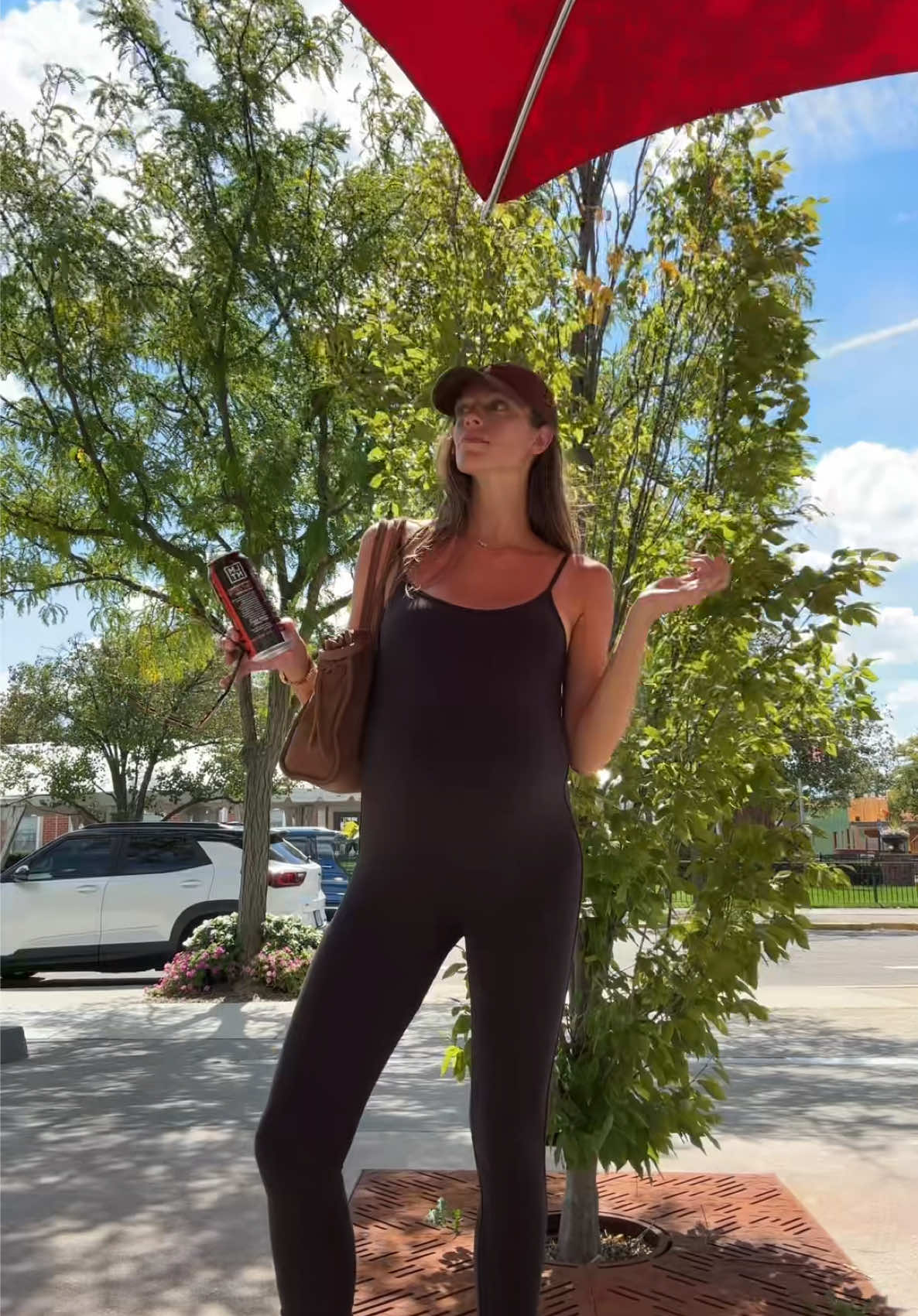 Come onnnnn baby! @BUMPSUIT #40weekspregnant #duedate 