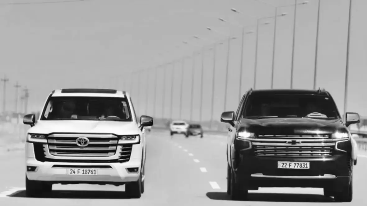 منـو الافـضل برايـك ؟#fyp #Jeep # #تاهو  #تيوتا_شعار_لايعرف_القانون 