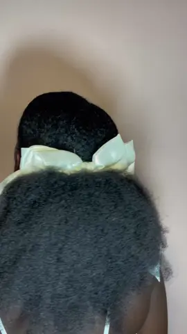 #cheveuxnaturels #cheveuxcrepus #cheveuxlongs #afrohair 
