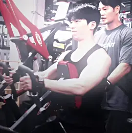 даже они шарят  (я знаю что это ии) #wihajoon #вихаджун #wihajoonedit #edit #вихаджункраш  Видео в начале: @WI HA JOON✨ 