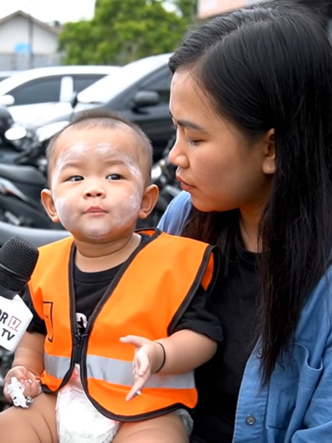 Heni heni.. #fypシ゚ #foryou #trending #bayi #fyp #bayilucu #viral #video