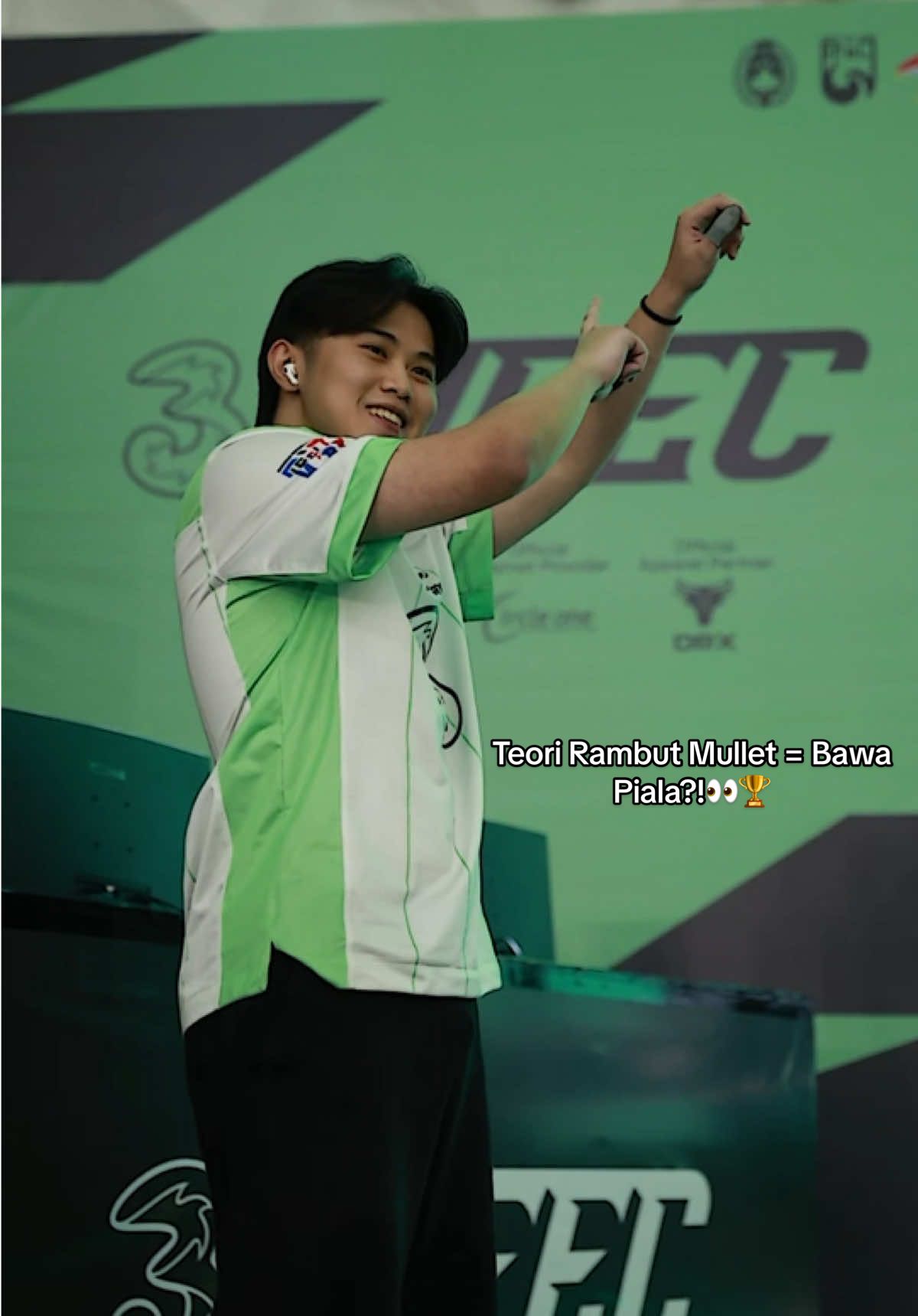Era Rambut Mullet Is Back kah?  Setiap Mullet bawa trophy mulu🙈 #indonesianfootballeleague #ifel #ifelditiktok #efootball 