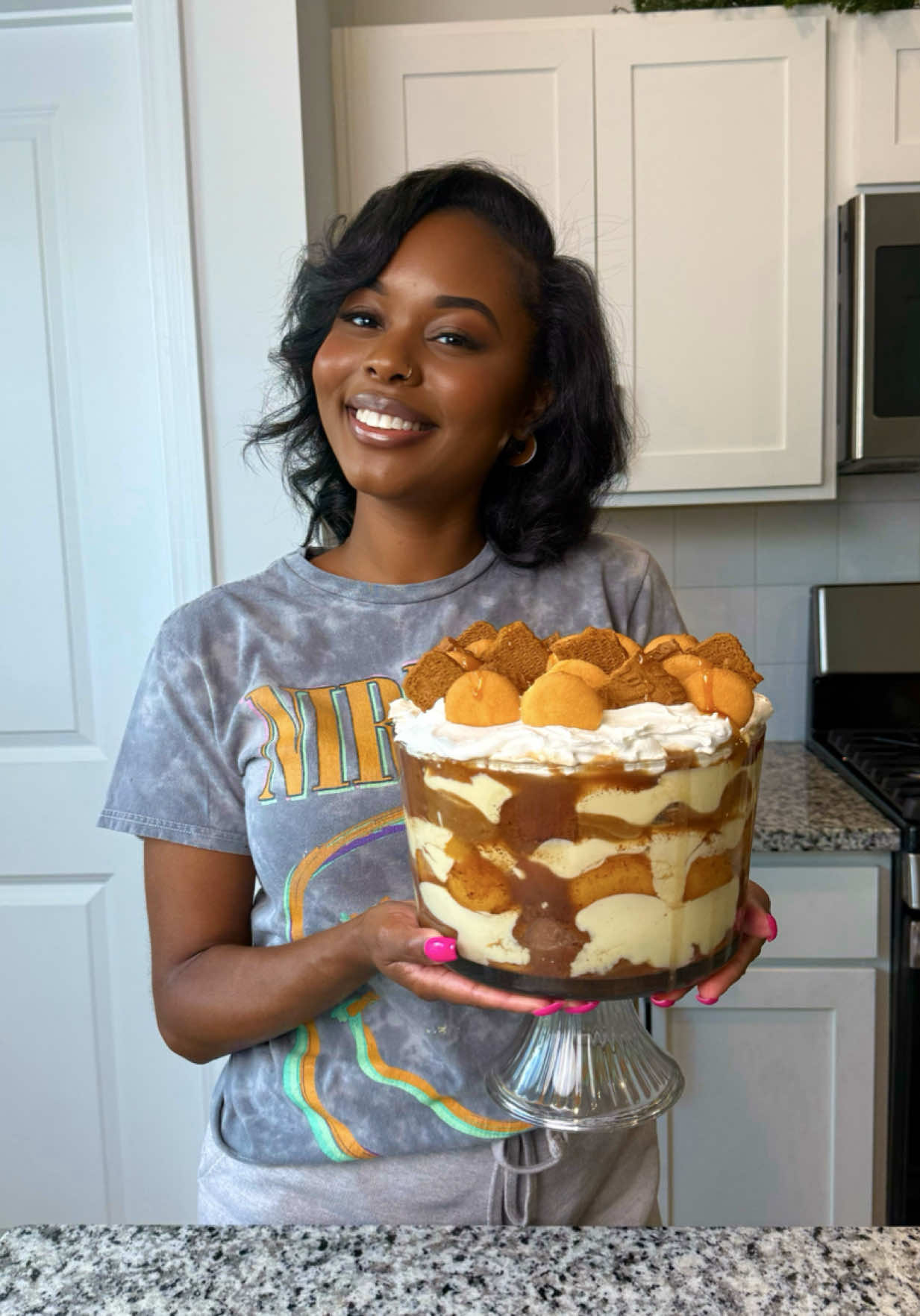 Peach Cobbler Banana Pudding 🍌🍑 I N G R E D I E N T S  Instant Banana Cream Pudding  Instant Vanilla Pudding  Milk Sweetened Condensed Milk Cool Whip  Canned Peaches  Granulated Sugar Brown Sugar  Cinnamon Nutmeg  Vanilla Paste or Vanilla Extract Nilla Wafers Biscoff Cookies Biscoff Cookie Butter *optional*  Caramel *optional*  #BananaPudding #PeachCobbler #dessert #Desserts #Sweets 