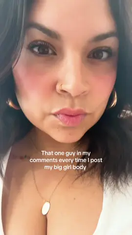 I mean, a compliment is a compliment right?  #plussize #commentsection #biggirl #lol #fyp