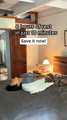 10-Min Reset Pose for Busy Minds 🧘‍♀️ [📹 IG: yoga4beyond] Overwhelmed? Just 10 minutes in this calming pose can feel like a full night’s rest. Relieve tension, ease your breath, and reset your day — fast. Save this for later! CH€CK 0UT B!O L!NK 🔗 for: 📖 Full-Body Mobility Program💥