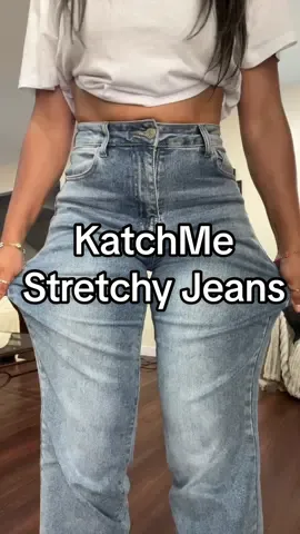 #KatchMeStretchyJeans #stretchyjeans #widelegjeans #highwaistedjeans #jeans 