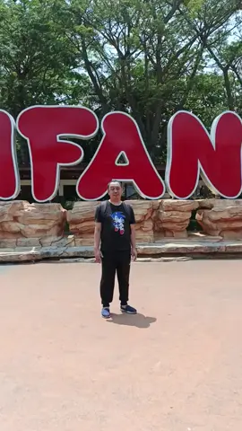 repost tunanetra rekreasi ke Dufan: showing off in front of dunia fantasi!
