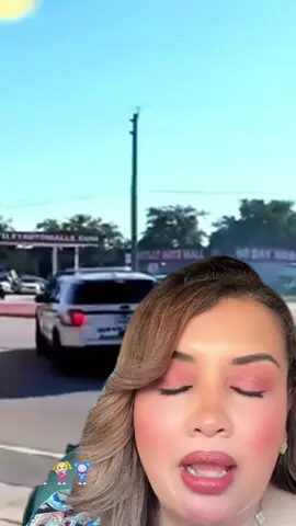 Estan manejando en los vecindarios y buscando las paradas de ios auto buses escolares #tiktok #fyp #pyf #foryou #fypシ #story #storytime #news