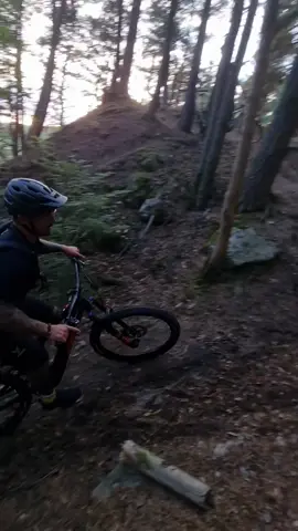Jet 2 la gamelle 😂😂 #PourToi #hardenduroauvergne #bike #vtt 