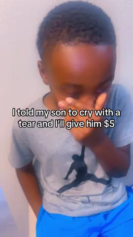 The funniest video 😂😂 #cryformoney #fyp #hilarious #prank #theshaderoom 