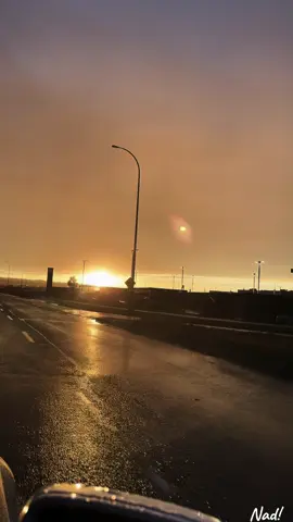 Beautiful sunset while raining #song #naturelovers❣️ #naturevibes🐻🎶 #fypシ゚tiktok☆♡🦋myvideonadi #autumnvibes🍁🍂🍃 