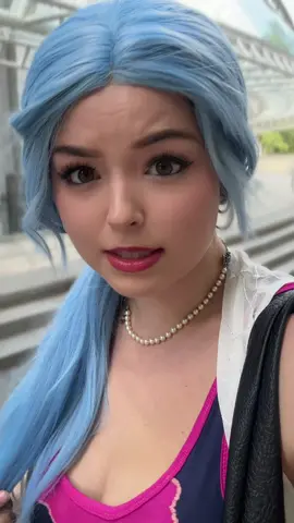 Dragon con 🤪 #vivi #onepiece #princessvivi #onepiececosplay #vivicosplay 