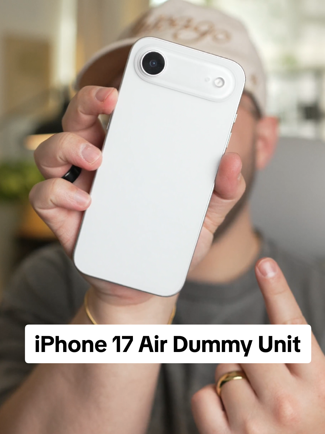 I got an iPhone 17 Air...dummy phone #Tech #apple #iphone17air #imparkerburton #androidguy 