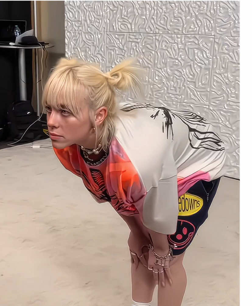 Oh im BARKING. LOVEEE THESE CLIPS // billie eilish scenepack // #billieeilish #editinghelp #foryou #billieeilishscenepack #blowthisup 