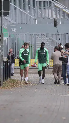 Boniface First Training Session as @werderbremen player                       Una mind ni go touch ground 😂😂😂  #nigeria #soarsupereagles #victorboniface #werderbremen #naijafootball 