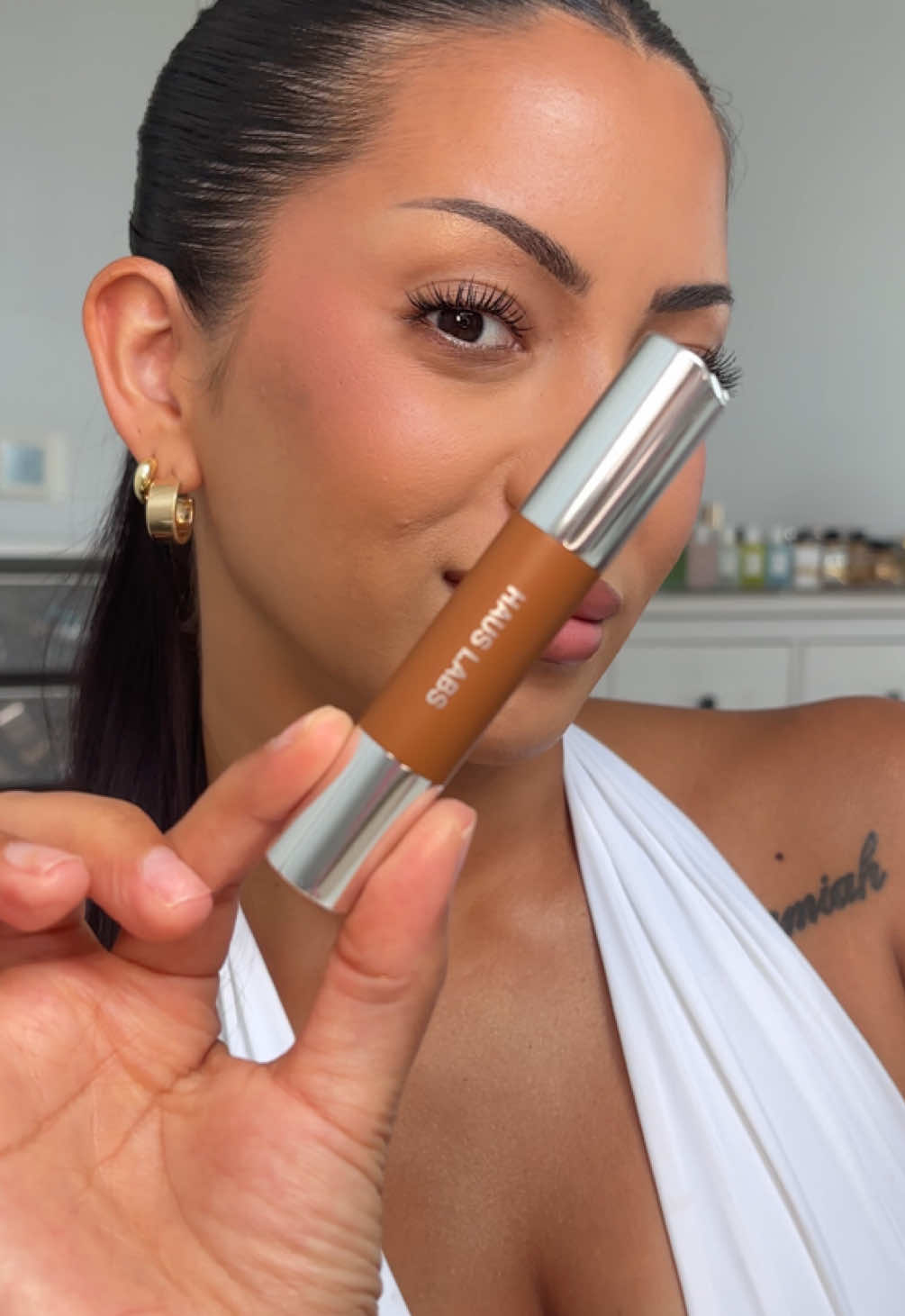 You guys have to try these new @Haus Labs by Lady Gaga Precision Sculpt Shaping Balms! It has a smooth buttery texture and is so easy to work with! I’m using the shade Silhouette and love the natural matte finish #Ad #HausLabs