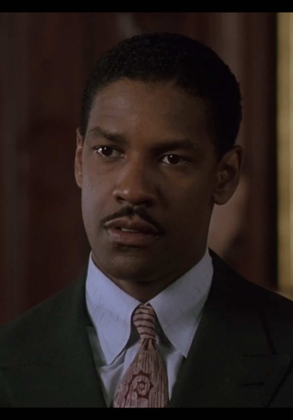 on the real tho, would you be mine? // film: Devil in a Blue Dress (1995) ac: @alex #denzelwashington #denzelwashingtonedit #edit #90s #fyp 