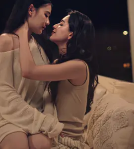 i think she wanted to go for a ride? 🫦 | #rollercoastertheseries #shellybenda #shellypundao #glseries #wlw 