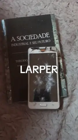 N fui eu (belinha) que postei apenas deixei esse registro para as futuras gerações e a publicação foi automatizada 