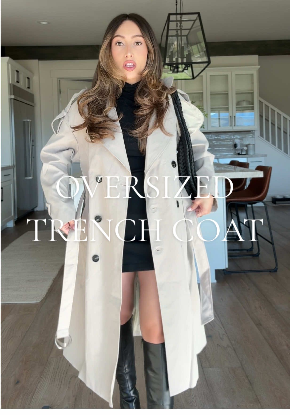 Will absolutely be living in this trench coat this fall and winter 🧸☁️ #trenchcoat #coat #tiktokshopcreatorpicks 