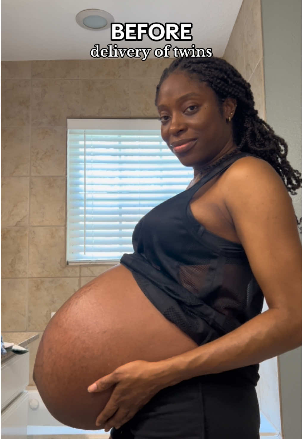 2 babies in vs. 2 babies out. Our bodies, especially women, are amazing (sometimes frustrating, but still amazing). Thank God for the ability and opportunity to create and carry life! 🙌🏾 Now let’s see how we can get this belly down lol 😅 after my doctor clears me to work out #pregnant #pregnancy #bump #postpartum #twinmom 