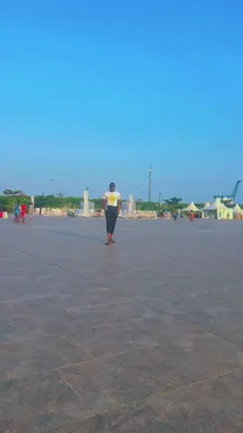 Bonsoir à toute la population de Mopti ainsi qu’à mes fidèles abonnés. Peu importe où vous êtes, je resterai toujours reconnaissant envers vous pour votre soutien. #tiktokmali🇲🇱223 #mopti #djenné #bamako #pourtoi