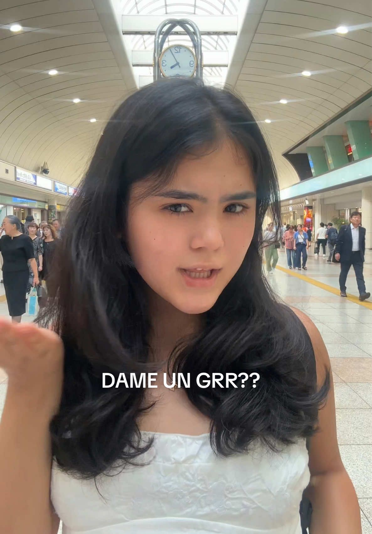 dame un grr?? #cringe #tiktok #fyp #dance #blowthisup 