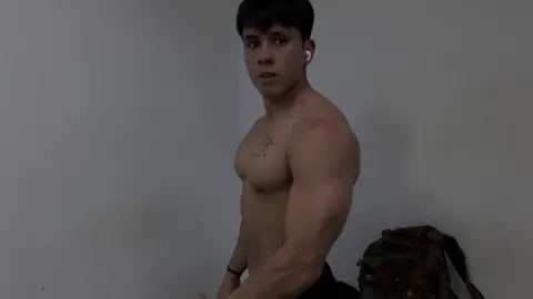 Bro realmente se creía aesthetic #gym #GymTok #Fitness #gymaddict #fyp 