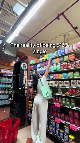 They usually have a step ladder near by😂 #shortgirl #singlelife 