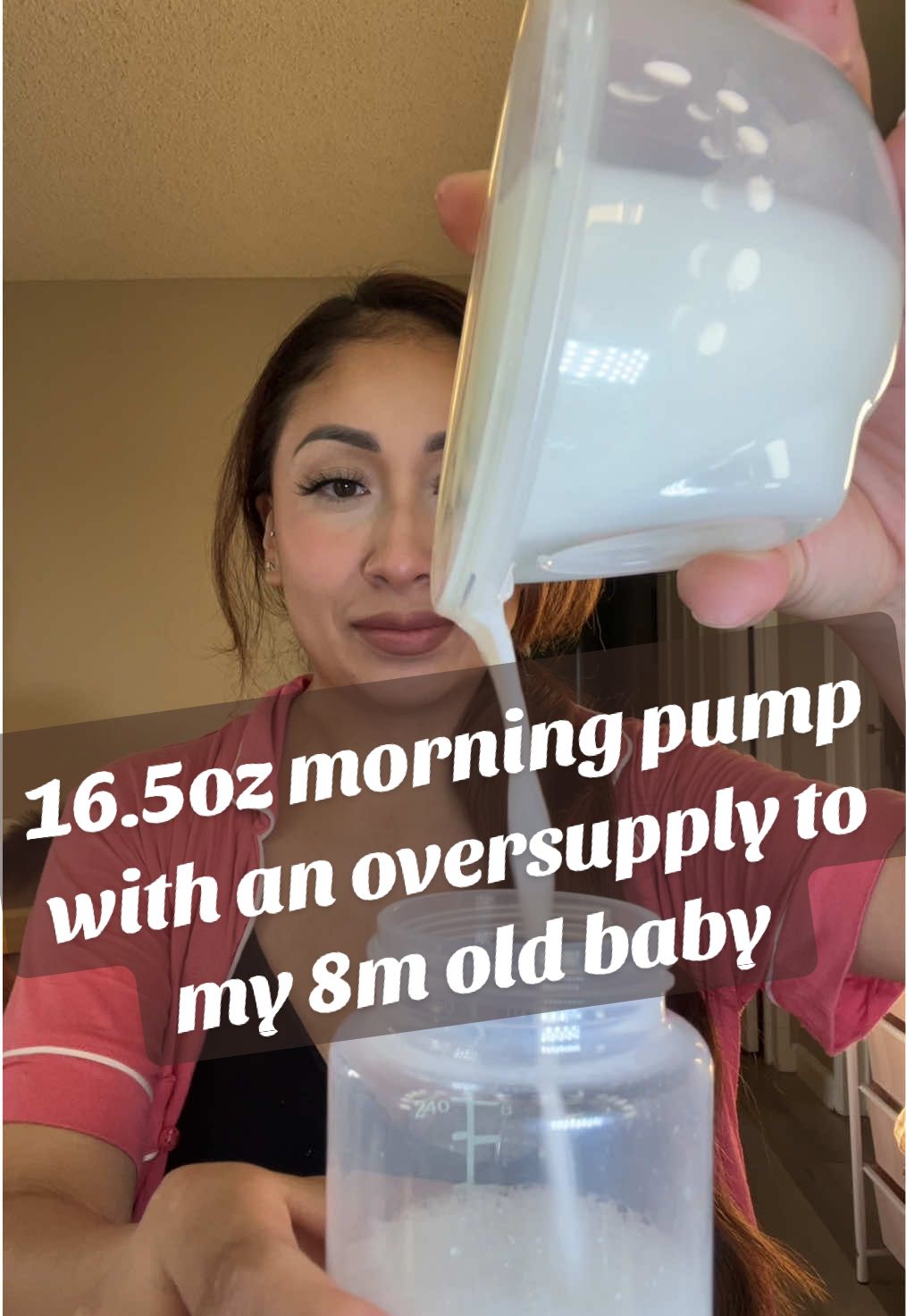 16.5oz morning pump as an oversupplier to my 8m old #pumpingmom #pumping #breastmilk #momlife #breastfeeding 